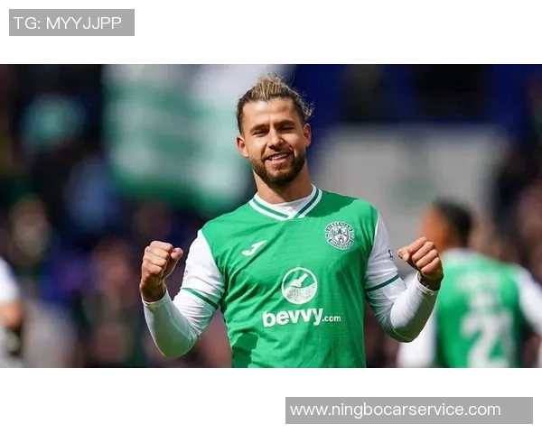 足球明星西姆西克的传奇之路与辉煌成就全解析