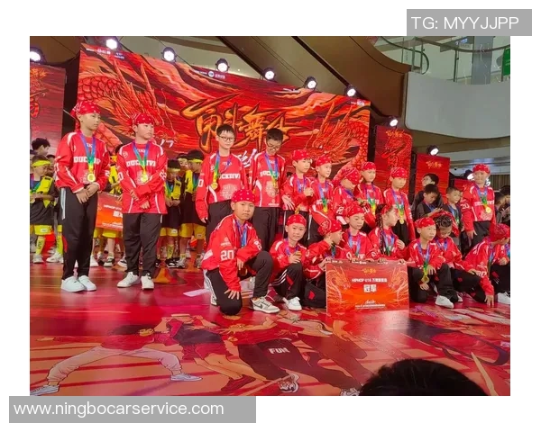 世界街舞大赛点评：深圳街舞队的灵活性表现